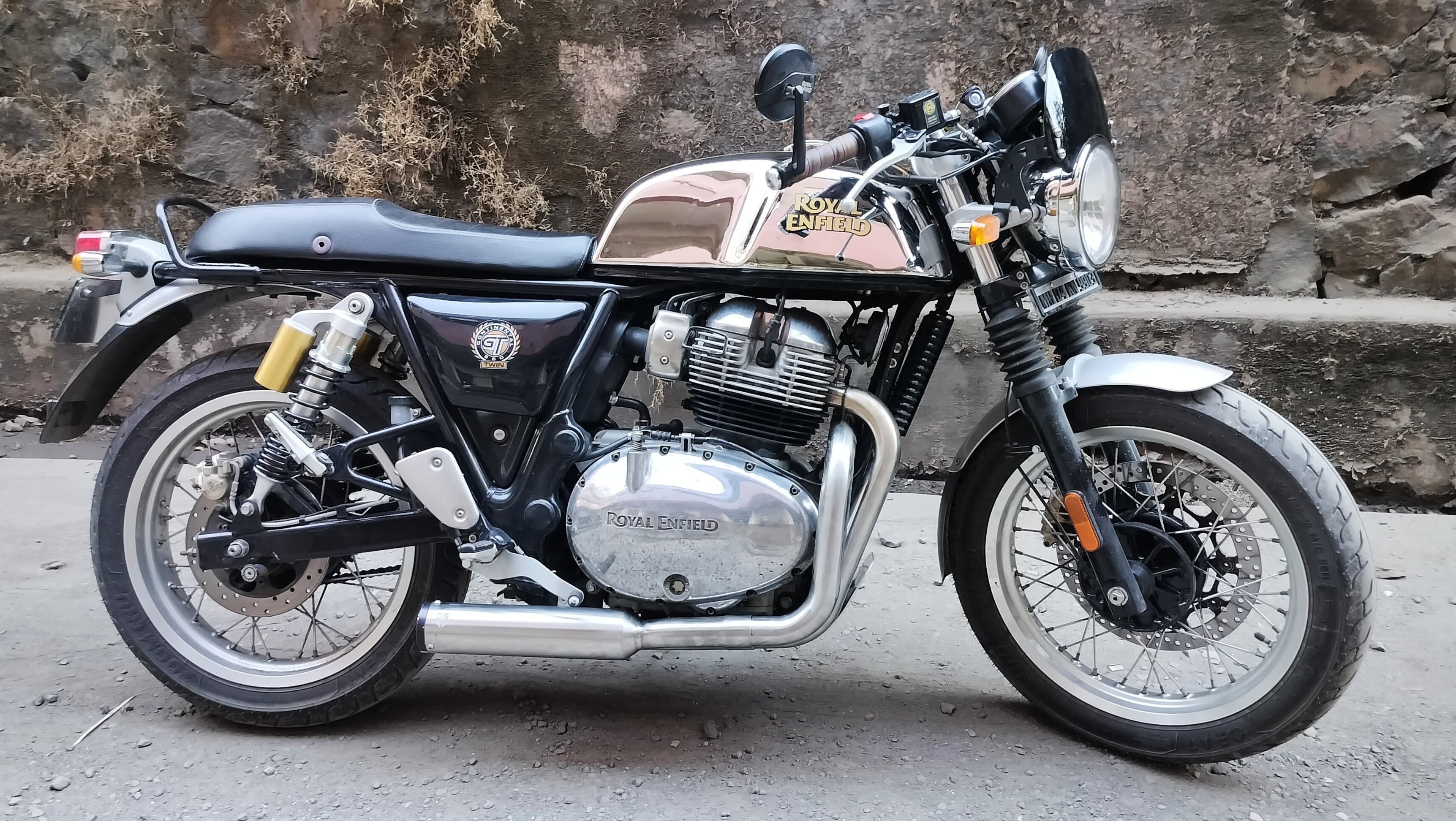 Royal Enfield- 2 x 1 Full System Exhaust with SHORT CAN - Interceptor