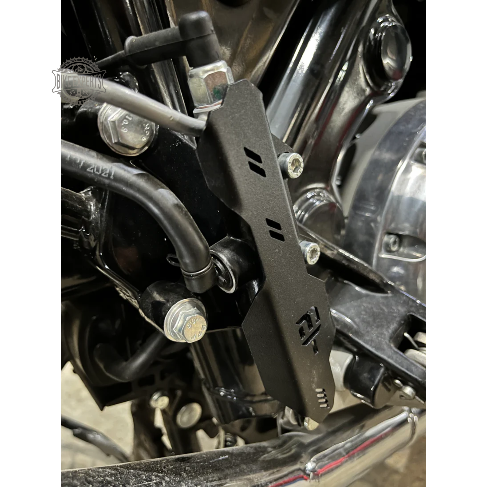 CYLINDER GUARD